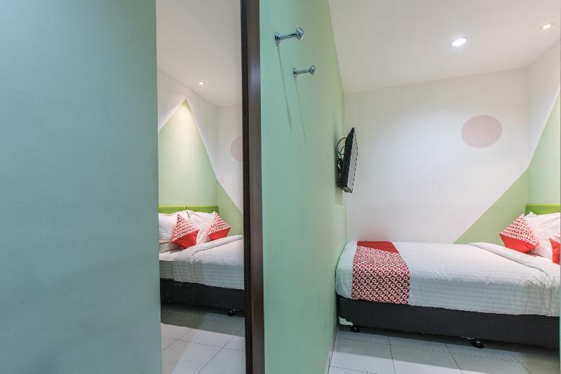 Ichiza Room Redpartner Jakarta Extérieur photo